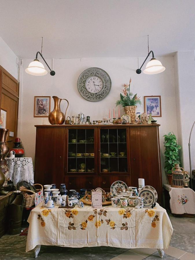 Manee Guesthouse And Record บ้านมานี Čiang Mai Exteriér fotografie
