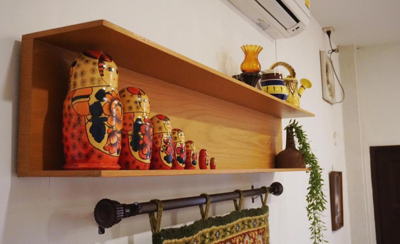 Manee Guesthouse And Record บ้านมานี Čiang Mai Exteriér fotografie