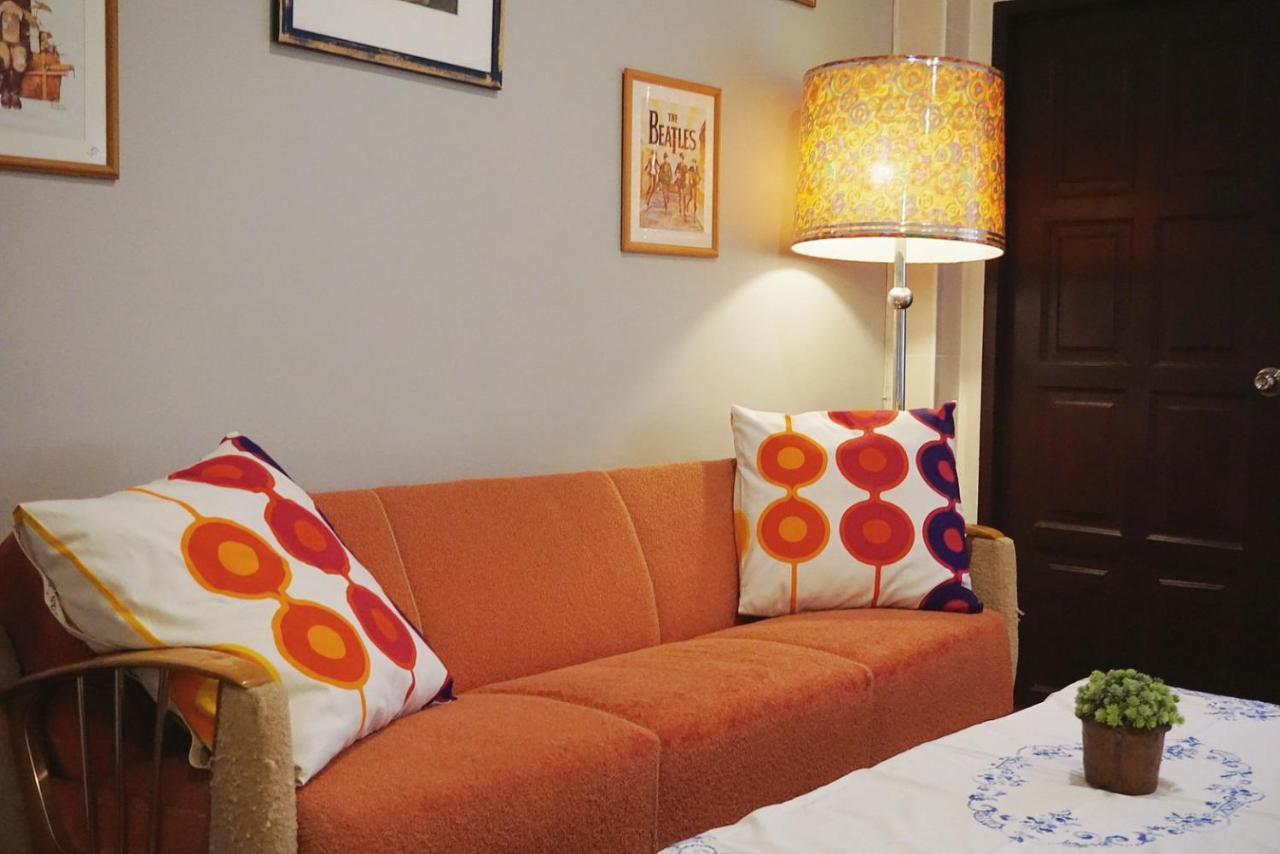 Manee Guesthouse And Record บ้านมานี Čiang Mai Exteriér fotografie
